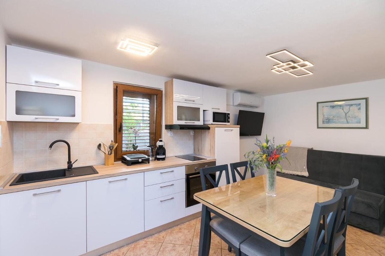 Apartman Lavanda New 2021 Poreč Exteriér fotografie