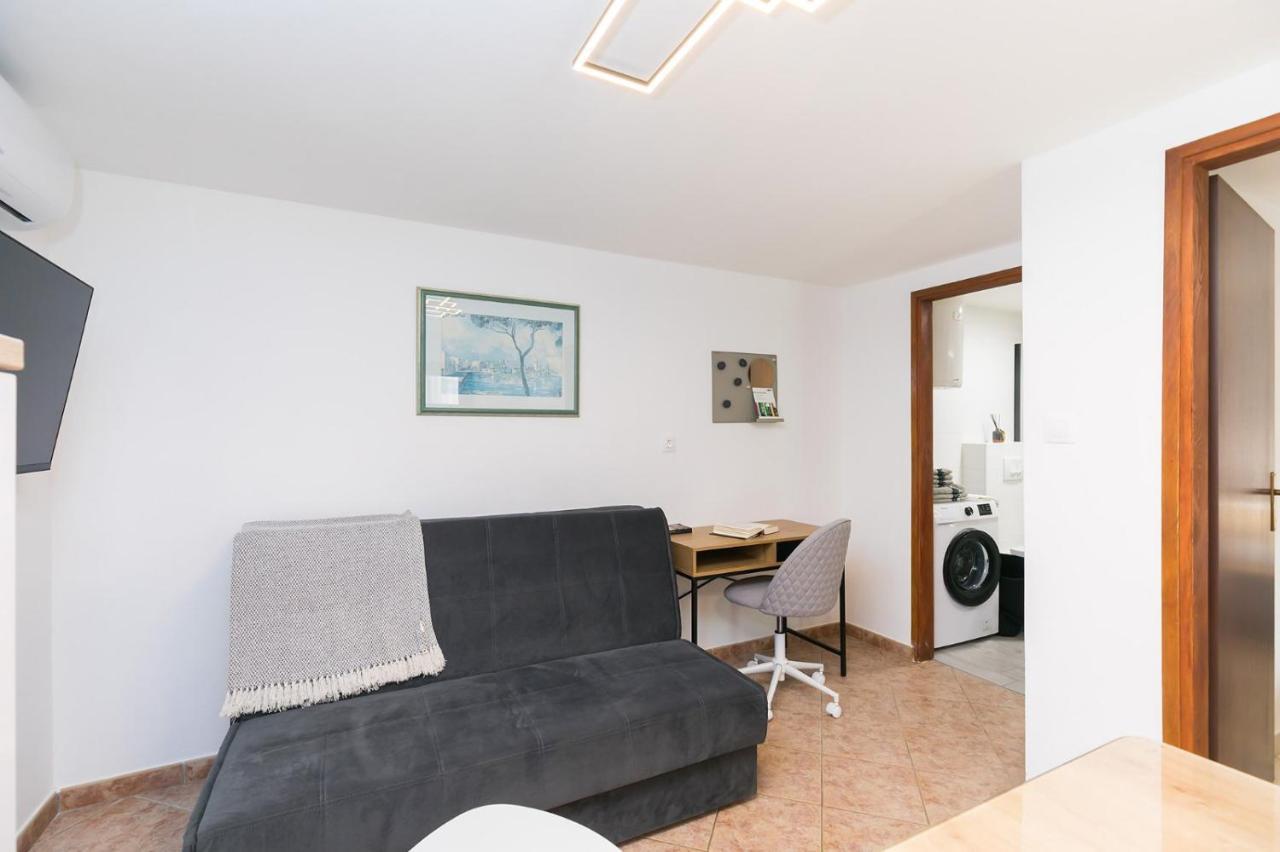 Apartman Lavanda New 2021 Poreč Exteriér fotografie