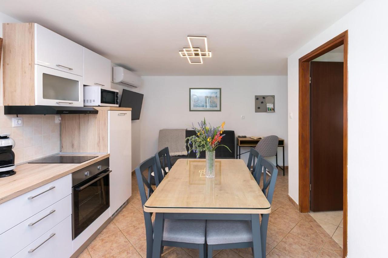 Apartman Lavanda New 2021 Poreč Exteriér fotografie